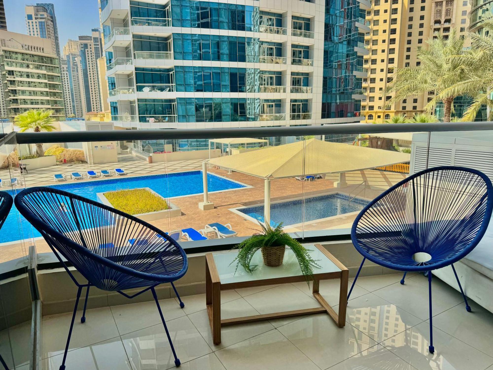 Bay * Dubai