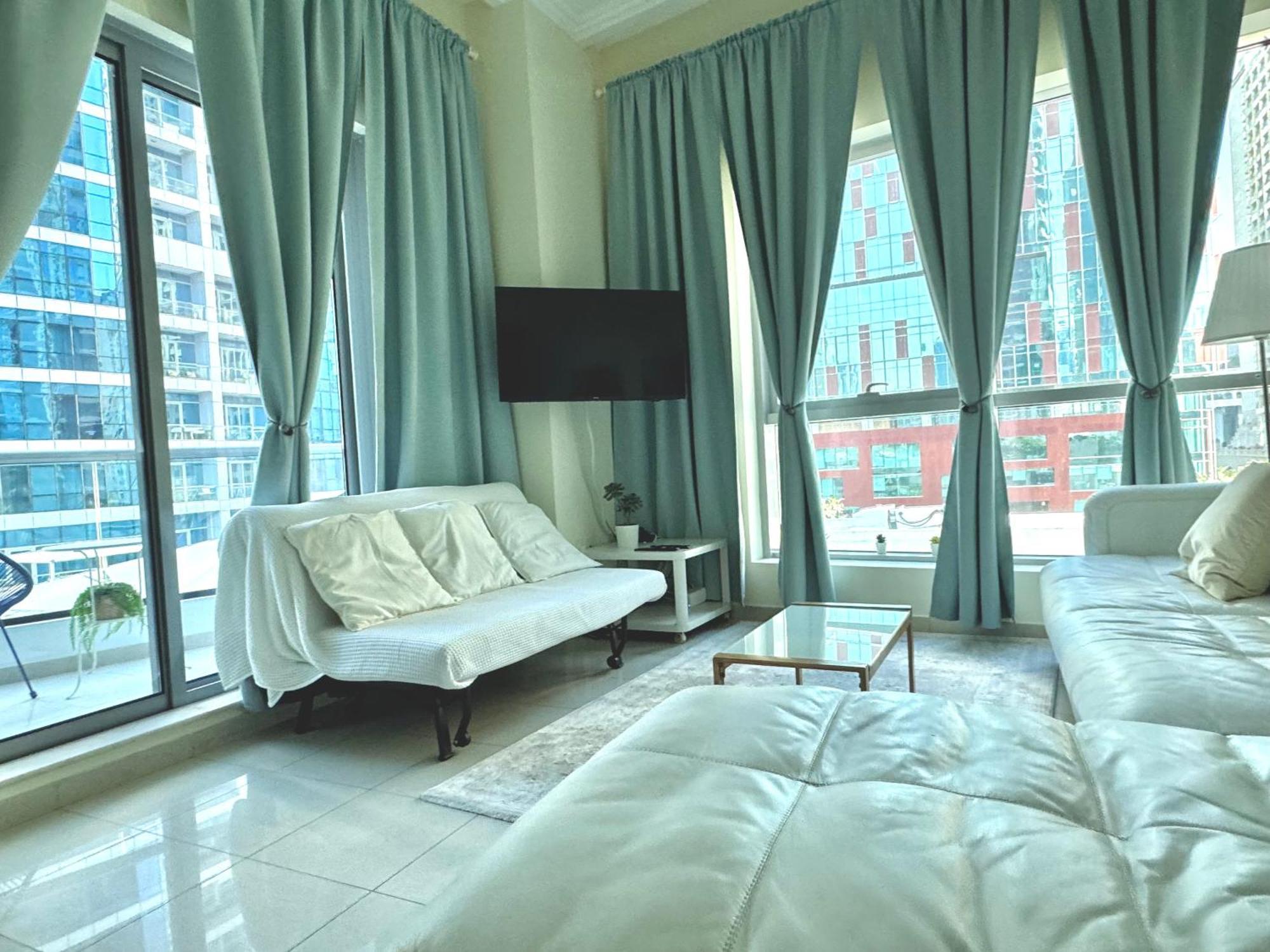 Bay Apartment Dubai