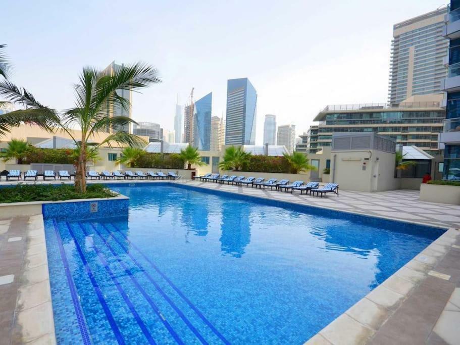 Bay * Dubai